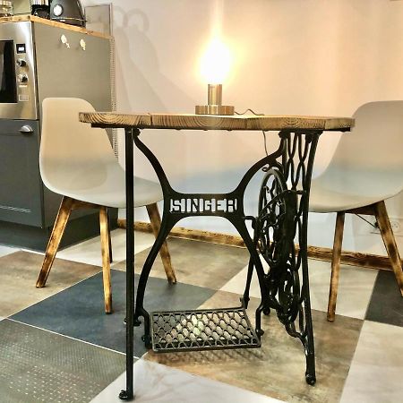 Studio Cocooning Spa, Lit Xxl, Cour Exterieure Le Puy-en-Velay Luaran gambar