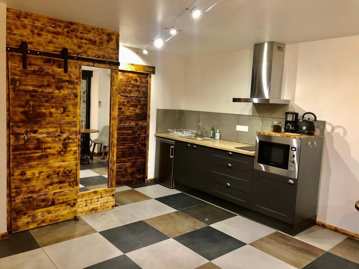 Studio Cocooning Spa, Lit Xxl, Cour Exterieure Le Puy-en-Velay Luaran gambar